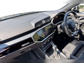 Used Audi Q3 2024 for sale - 79183346: Photo