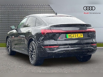 Used Audi Q8 2023 for sale - 78845539: Photo