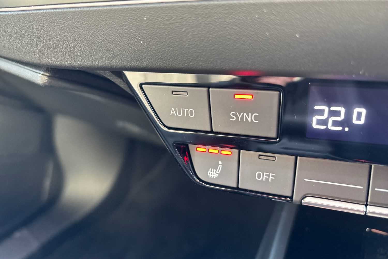 Used Audi Q4 e-tron 2024 for sale - 76339592: Photo 16