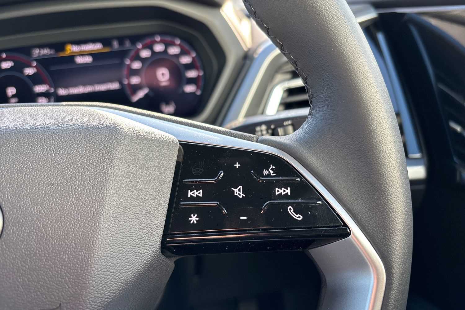 Used Audi Q4 e-tron 2024 for sale - 76339592: Photo 30