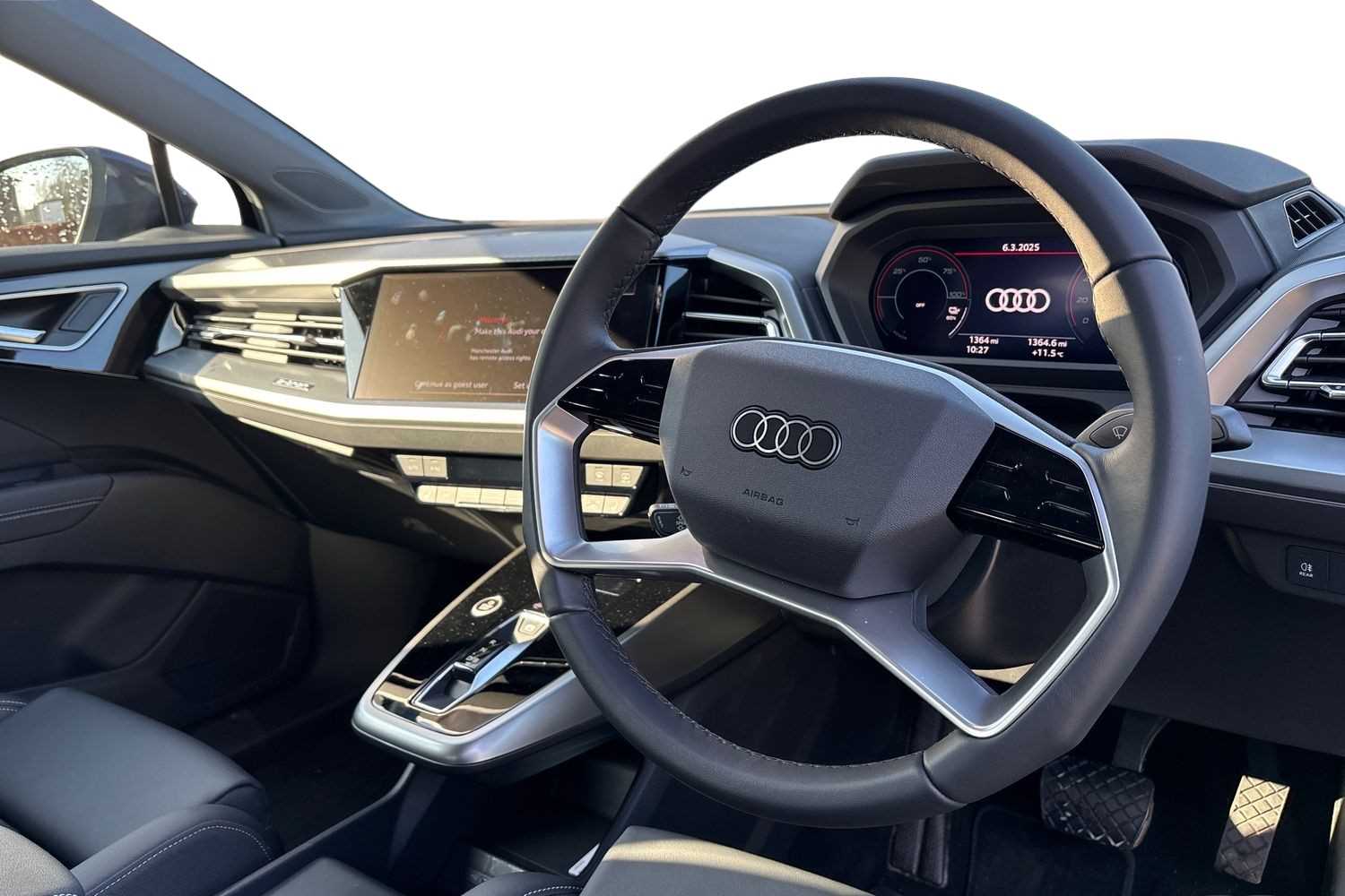 Used Audi Q4 e-tron 2024 for sale - 76339592: Photo 6