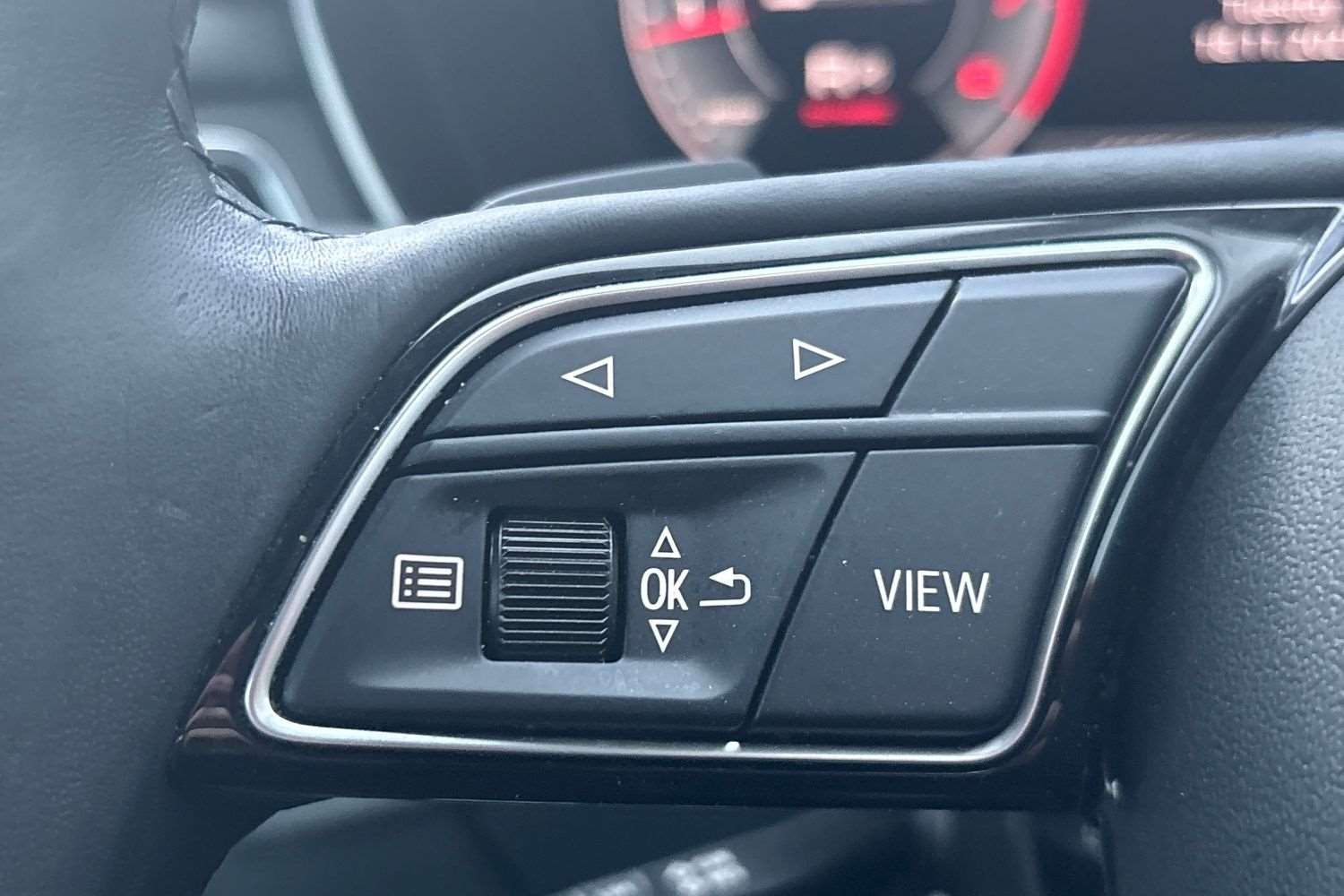 Used Audi A4 2023 for sale - 76636701: Photo 16