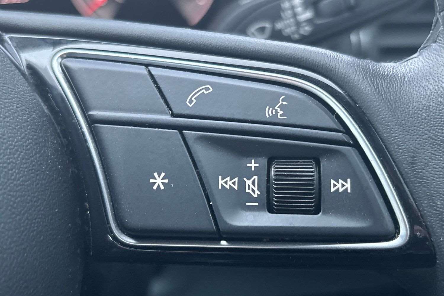 Used Audi A4 2023 for sale - 76636701: Photo 17