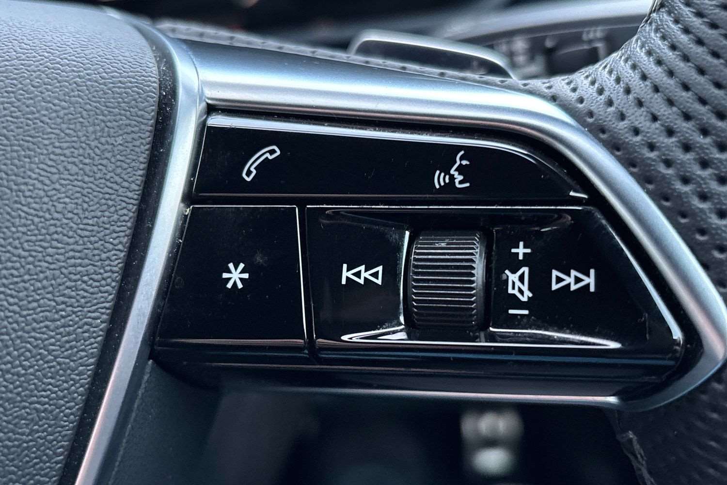 Used Audi Q8 2024 for sale - 77615483: Photo 17