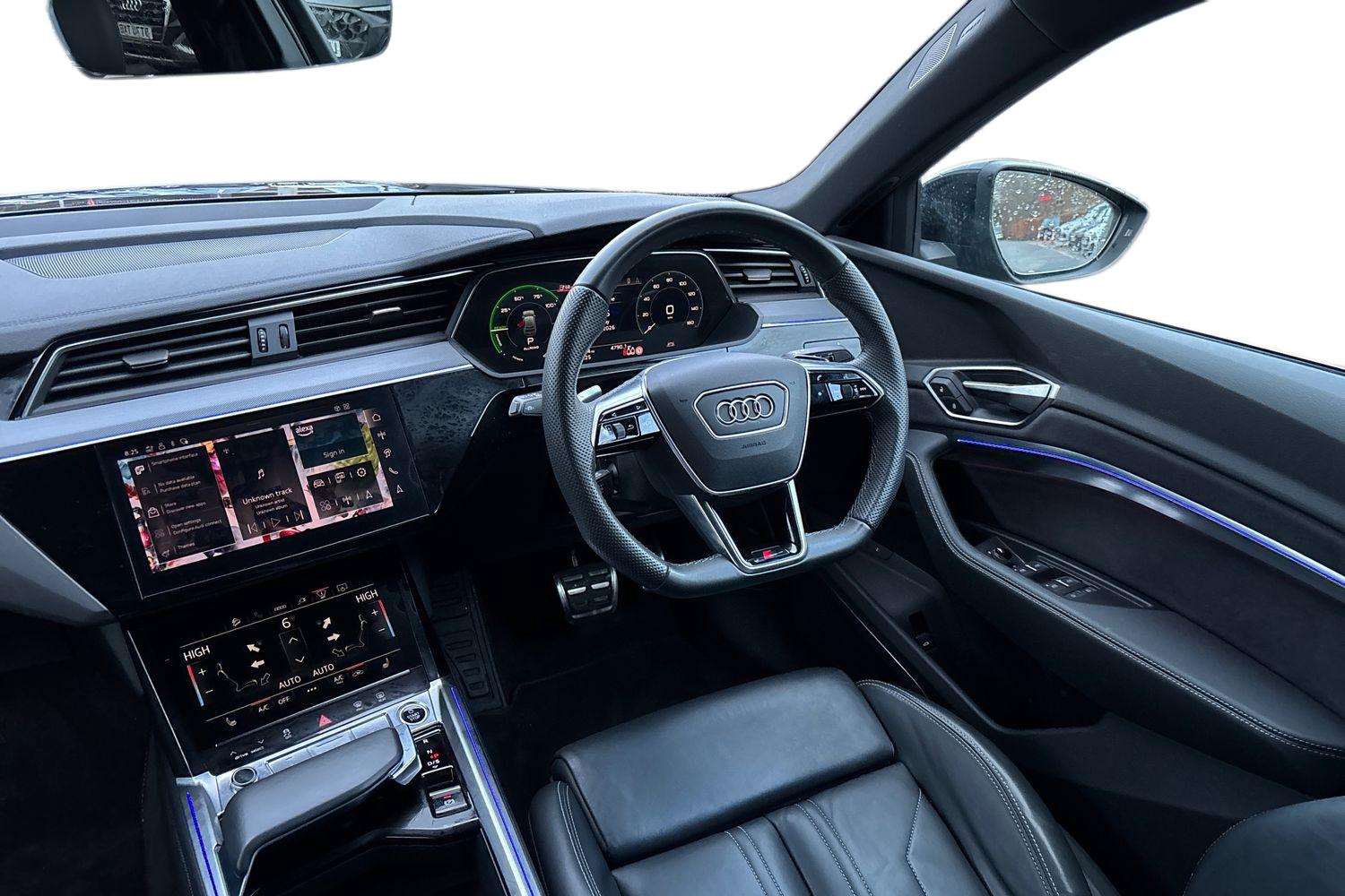 Used Audi Q8 2024 for sale - 77615483: Photo 20