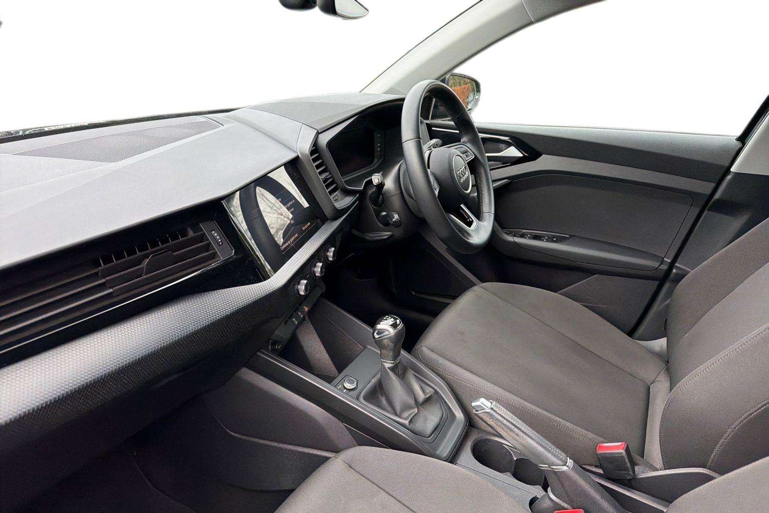 Used Audi A1 2022 for sale - 77458529: Photo 2