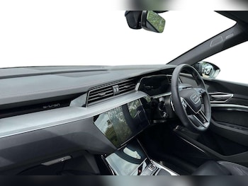 Used Audi e-tron 2023 for sale - 79428704: Photo