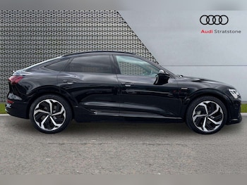 Used Audi e-tron 2023 for sale - 79428704: Photo