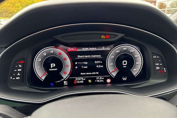 Used Audi Q8 2021 for sale - 76286235: Photo 18
