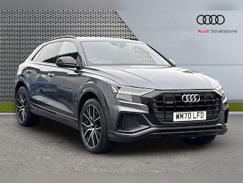 Audi - Q8