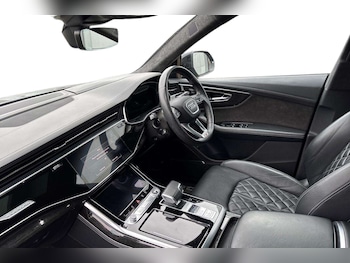 Used Audi Q8 2021 for sale - 76286235: Photo 2