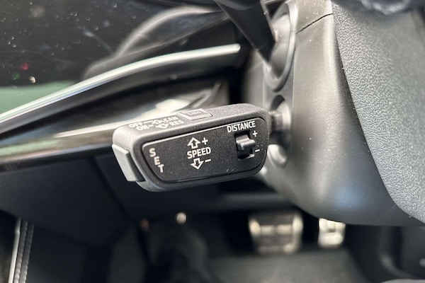 Used Audi Q8 2021 for sale - 76286235: Photo 31