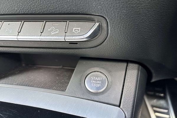 Used Audi Q5 2022 for sale - 75993991: Photo 29