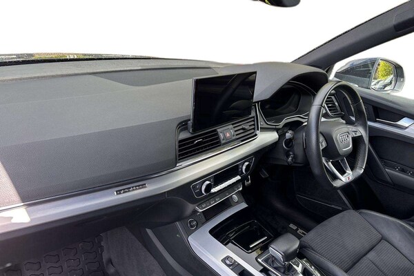 Used Audi Q5 2022 for sale - 75993991: Photo 2