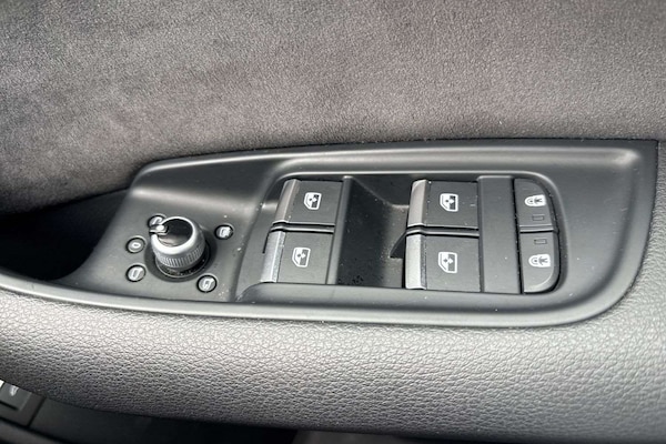 Used Audi Q7 2023 for sale - 76242597: Photo 14