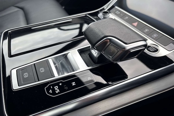 Used Audi Q7 2023 for sale - 76242597: Photo 15