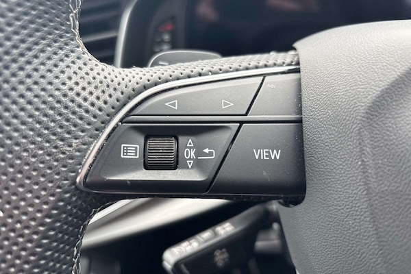 Used Audi Q7 2023 for sale - 76242597: Photo 16