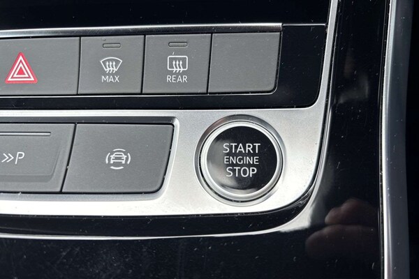 Used Audi Q7 2023 for sale - 76242597: Photo 29
