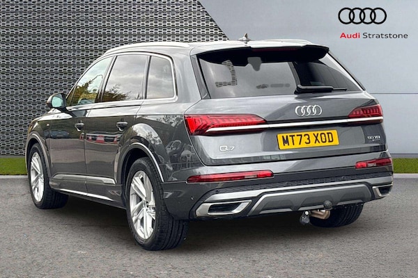 Used Audi Q7 2023 for sale - 76242597: Photo 3