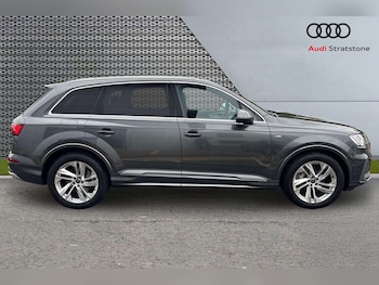 Used Audi Q7 2023 for sale - 76242597: Photo