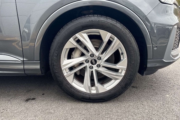 Used Audi Q7 2023 for sale - 76242597: Photo 5
