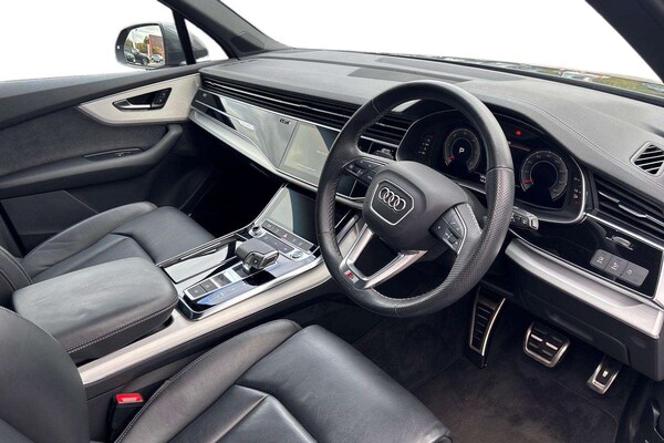 Used Audi Q7 2023 for sale - 76242597: Photo 6