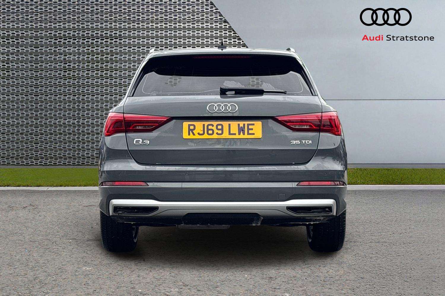 Used Audi Q3 2019 for sale - 77194392: Photo 7