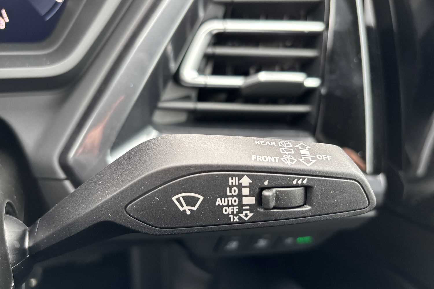 Used Audi Q4 e-tron 2025 for sale - 76075364: Photo 20