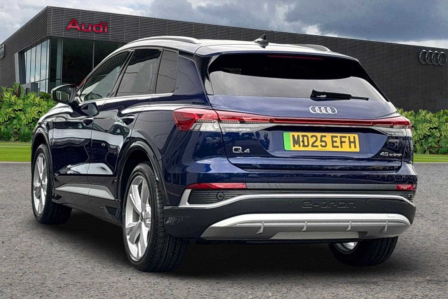 Used Audi Q4 e-tron 2025 for sale - 76075364: Photo 3