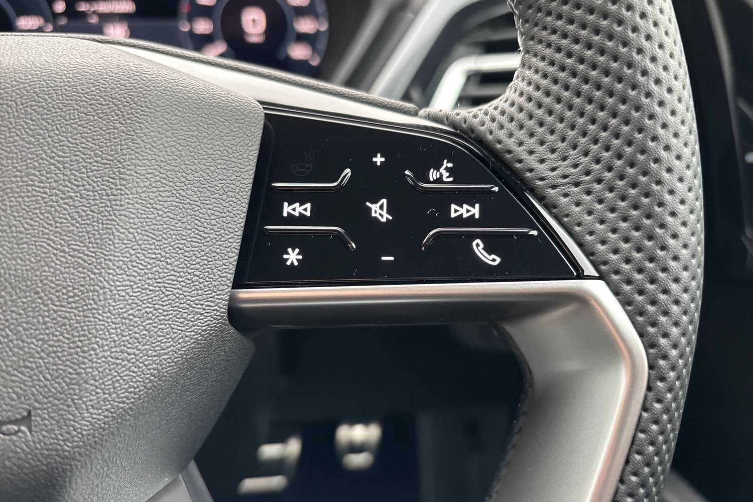 Used Audi Q4 e-tron 2025 for sale - 76075364: Photo 30