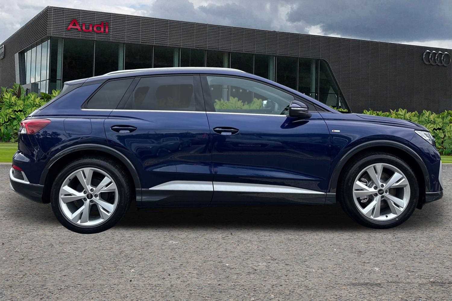 Used Audi Q4 e-tron 2025 for sale - 76075364: Photo 4