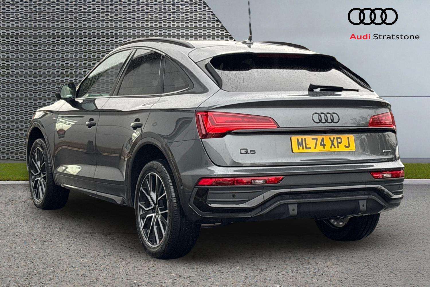 Used Audi Q5 2024 for sale - 76540736: Photo 3