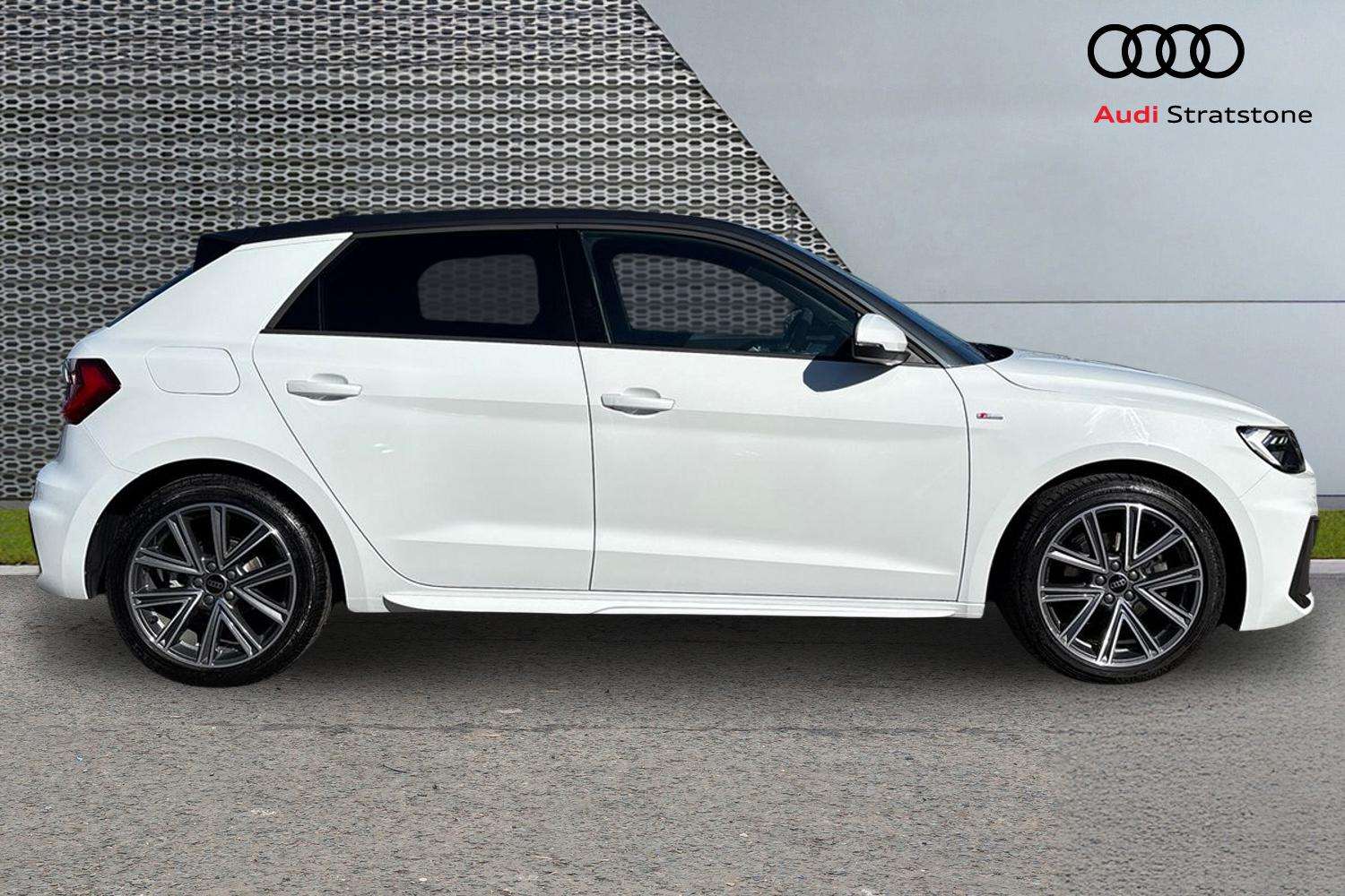 Used Audi A1 2023 for sale - 78161368: Photo 4
