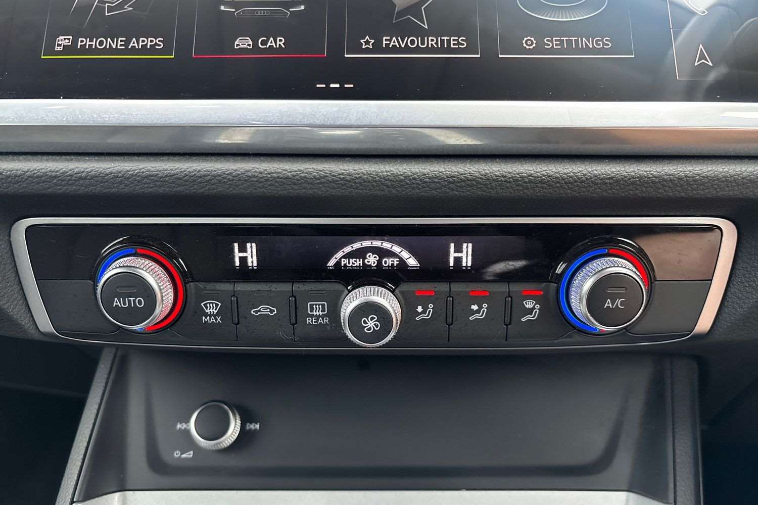 Used Audi Q3 2022 for sale - 77514492: Photo 32