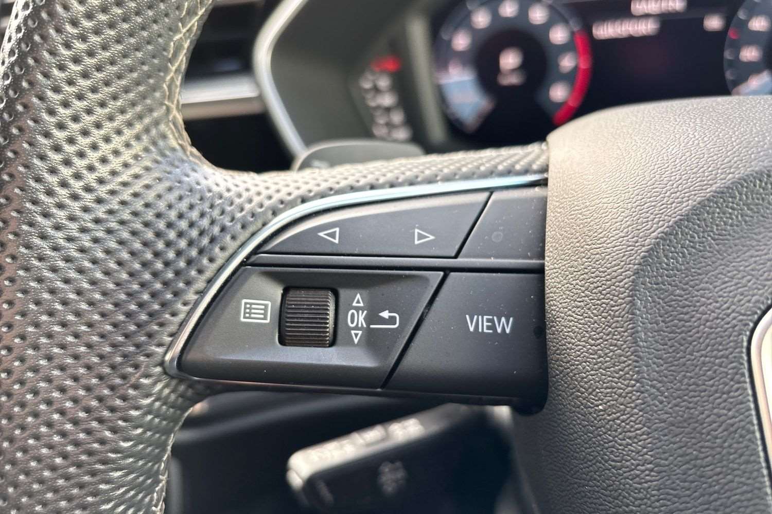 Used Audi Q3 2023 for sale - 77860294: Photo 16