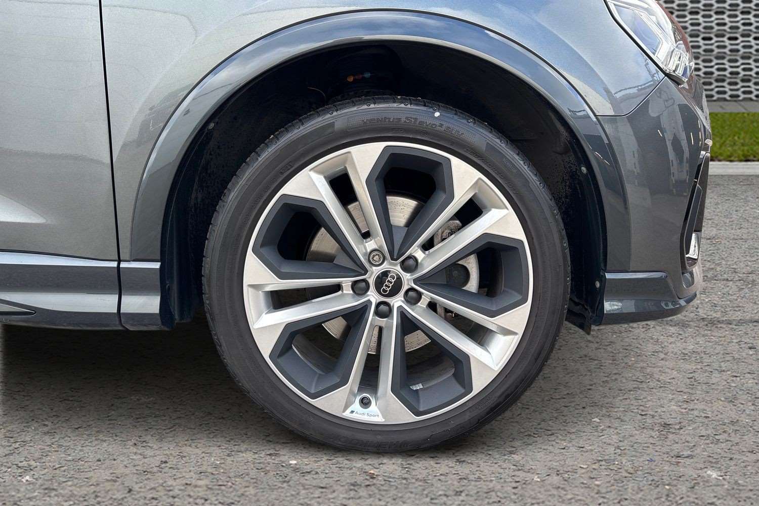 Used Audi Q3 2023 for sale - 77860294: Photo 5