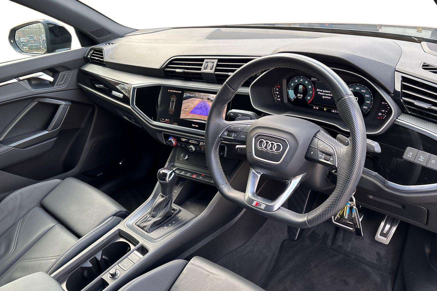 Used Audi Q3 2023 for sale - 77860294: Photo 6