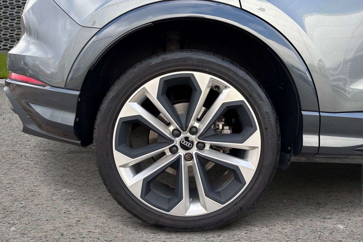 Used Audi Q3 2023 for sale - 77860294: Photo 9