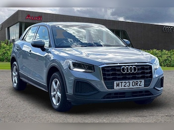 Audi - Q2