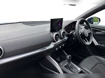 Used Audi Q2 2024 for sale - 74601731: Photo