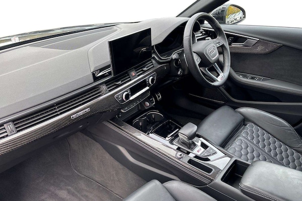 Used Audi RS4 2023 for sale - 76286350: Photo 2