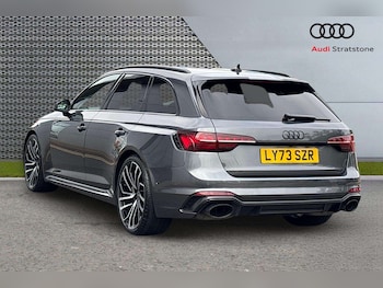 Used Audi RS4 2023 for sale - 76286350: Photo