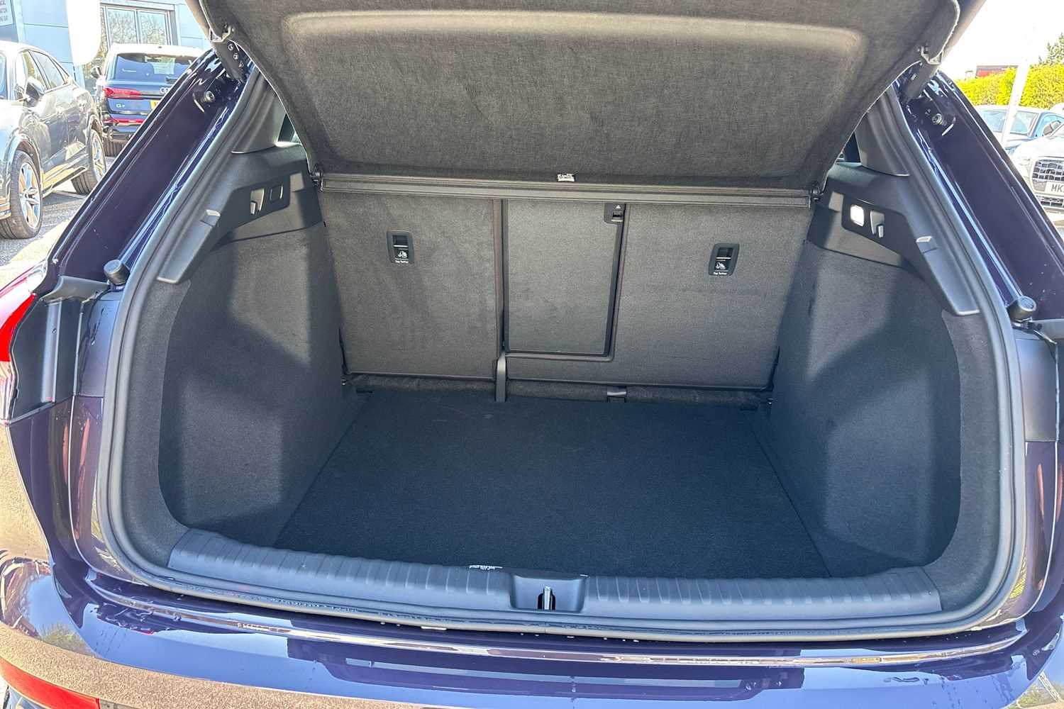 Used Audi Q4 e-tron 2025 for sale - 76286457: Photo 11