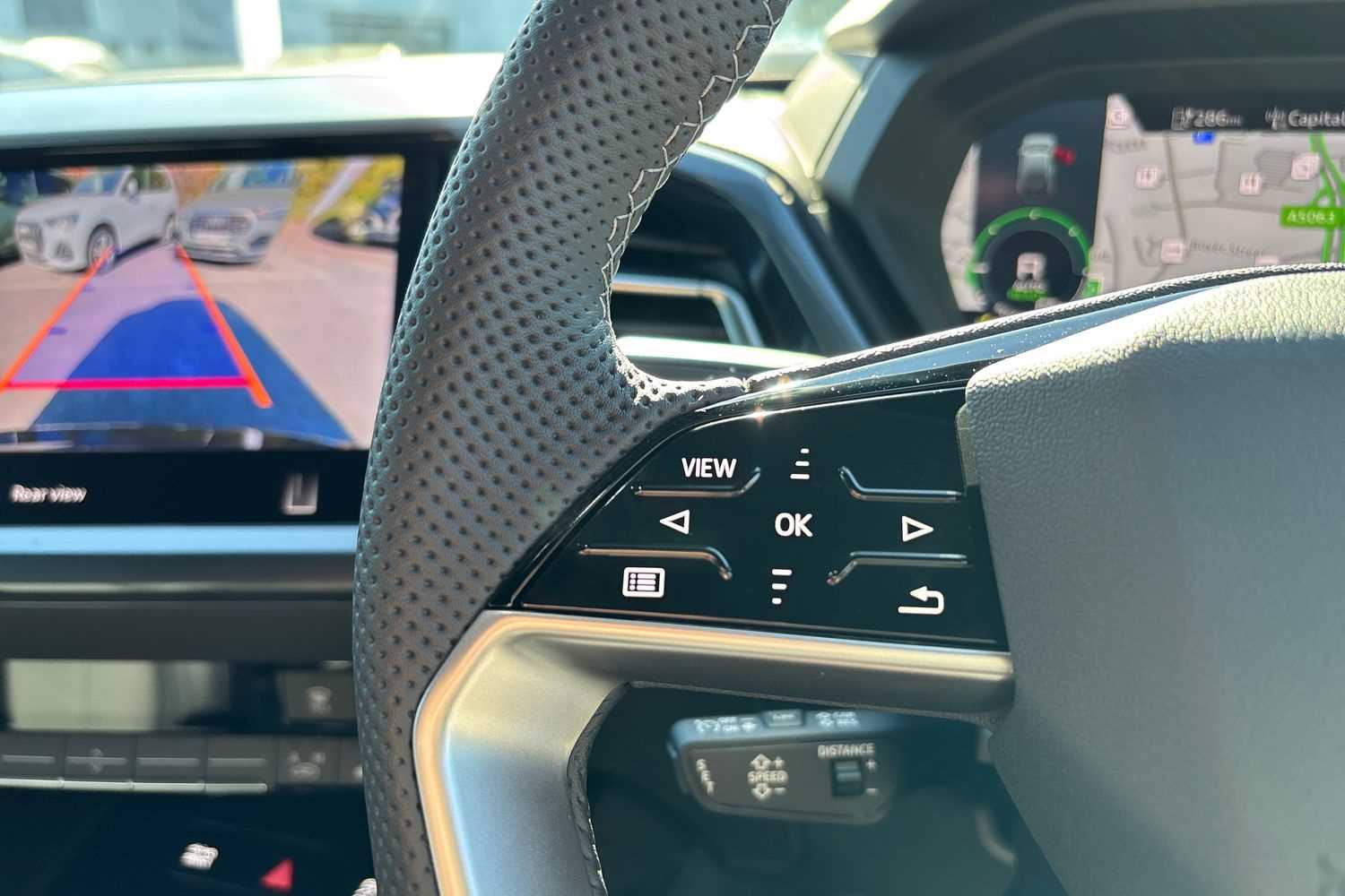 Used Audi Q4 e-tron 2025 for sale - 76286457: Photo 29