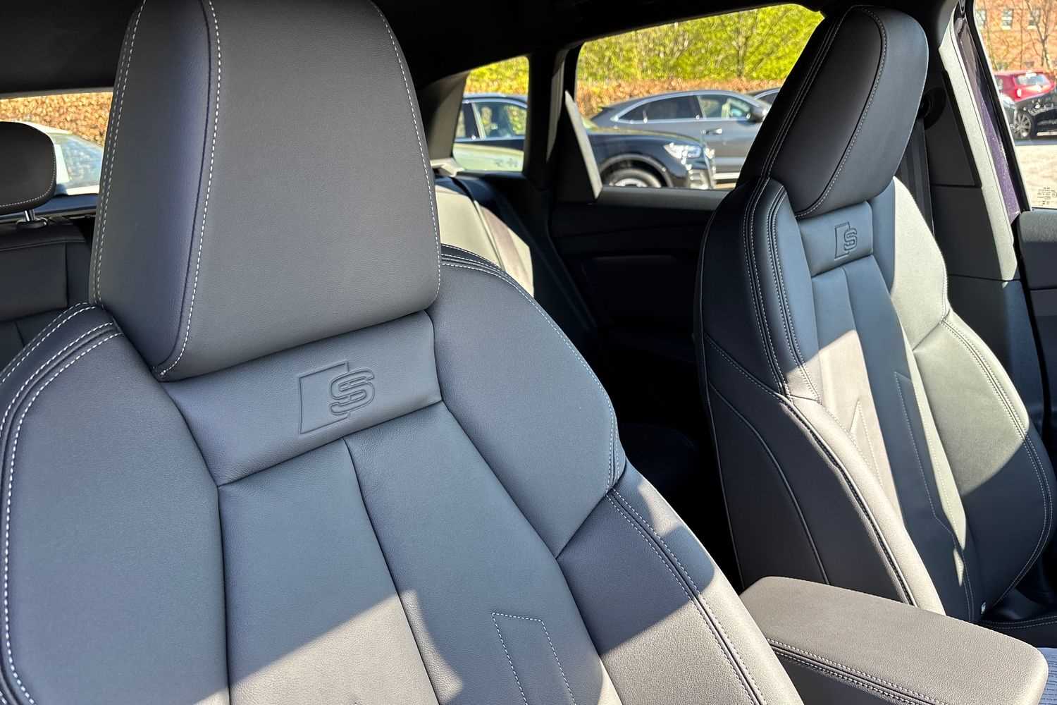 Used Audi Q4 e-tron 2025 for sale - 76286457: Photo 34