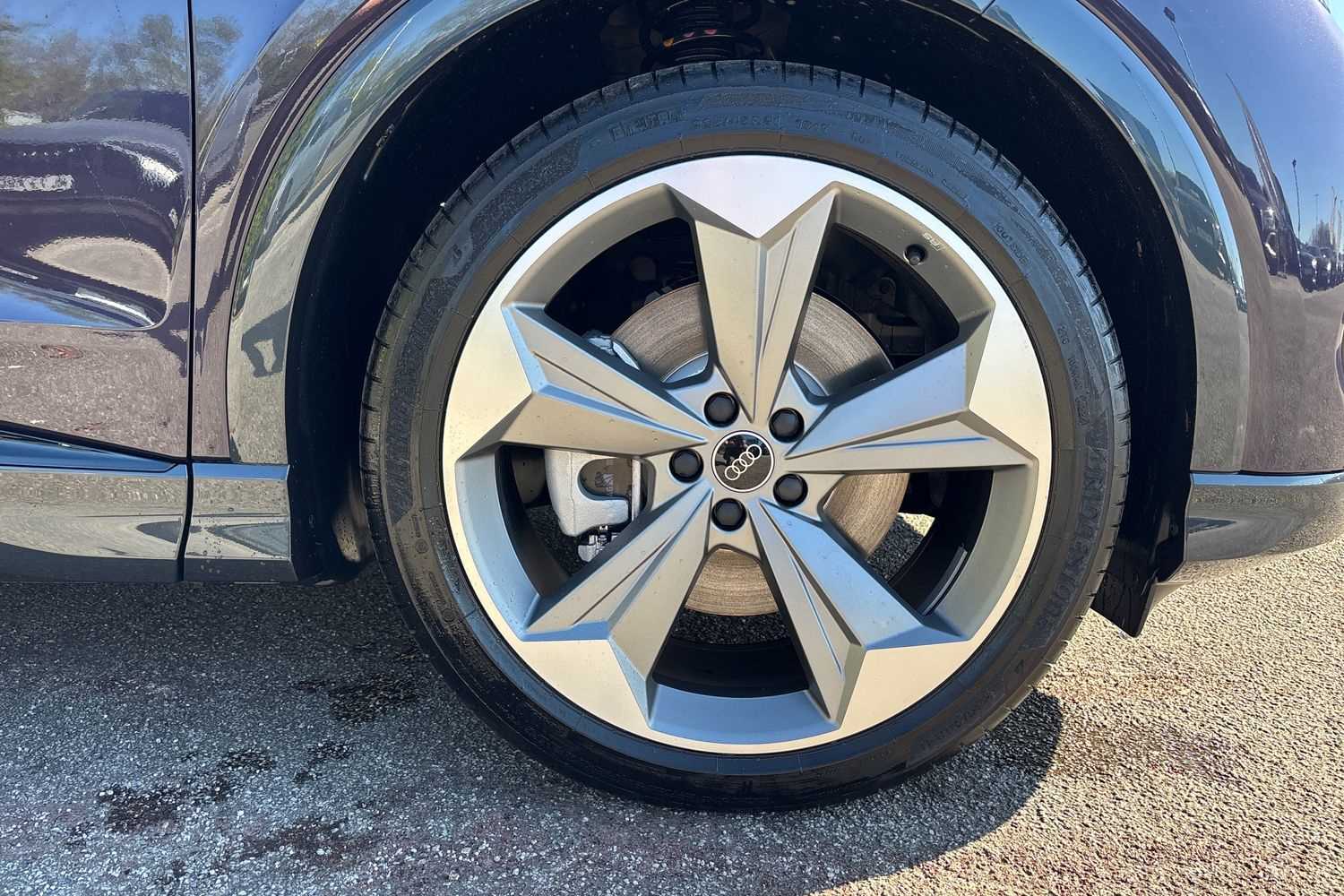 Used Audi Q4 e-tron 2025 for sale - 76286457: Photo 5