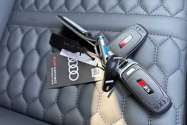 Used Audi RS3 2025 for sale - 75699486: Photo 15