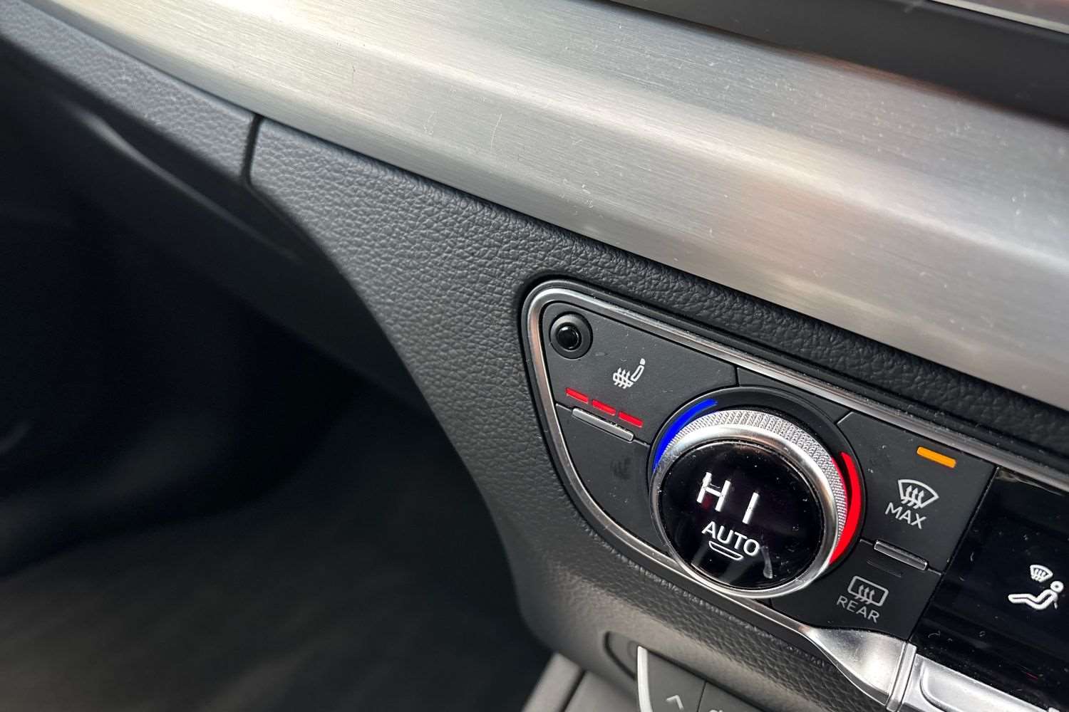 Used Audi Q5 2018 for sale - 76804909: Photo 28