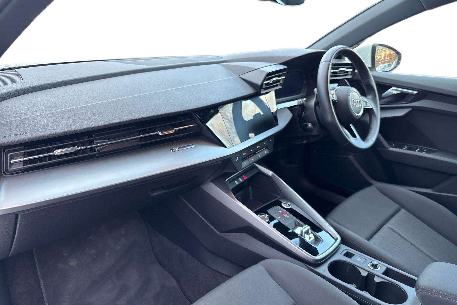 Used Audi A3 2021 for sale - 76916050: Photo 2