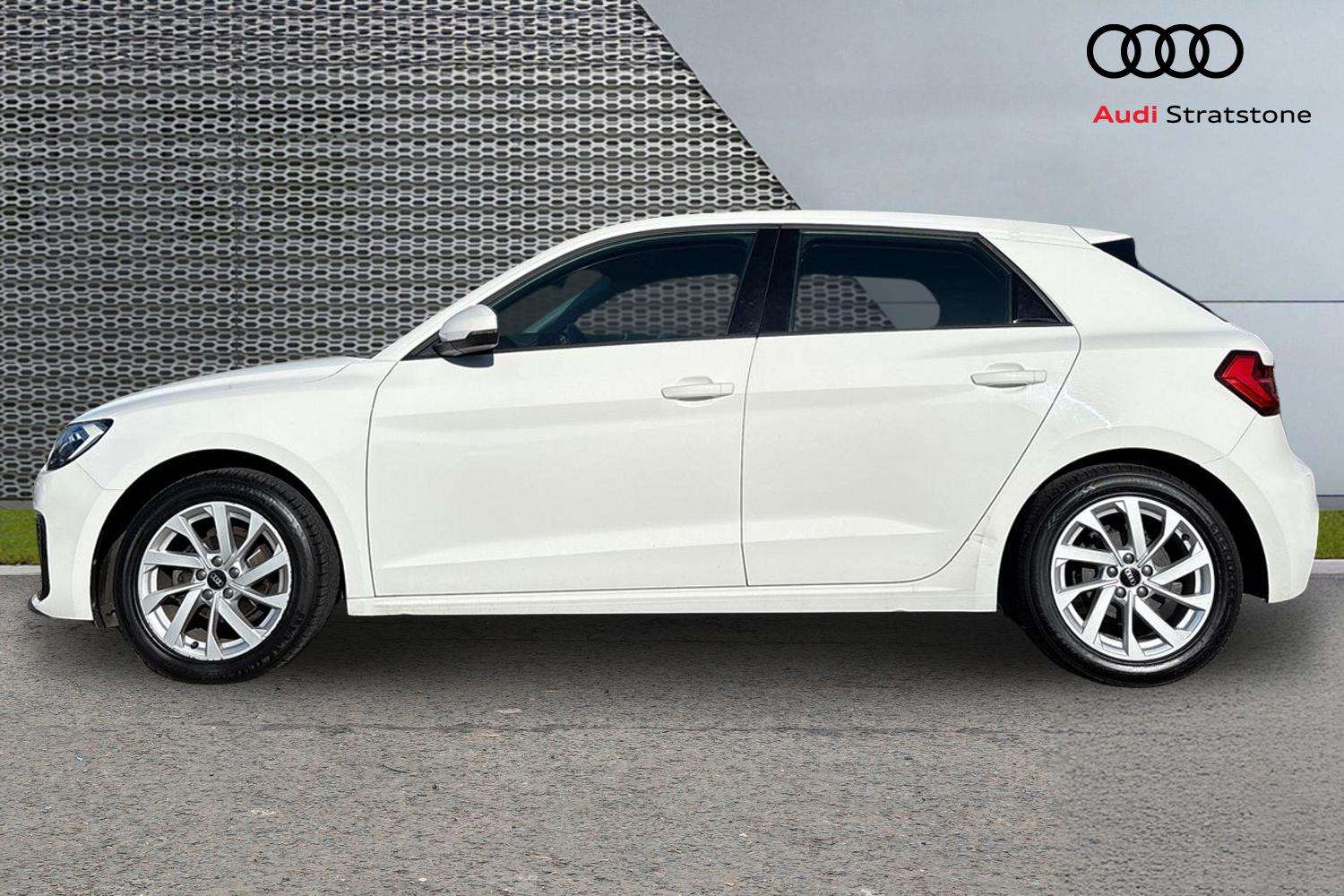 Used Audi A1 2022 for sale - 77756498: Photo 8